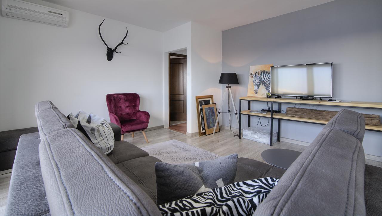 Apartments Lola Senj  Exterior foto